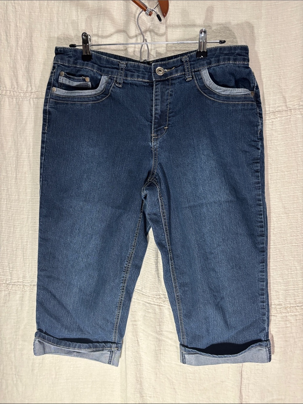 Christopher & Banks Cuffed Denim Capri Jeans Size 12 Dark Wash Stretch